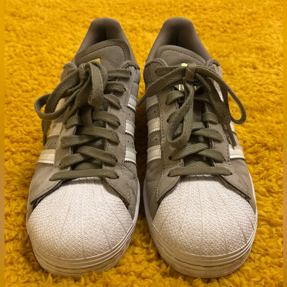 Adidas Superstar Suede Orbit Green & Gold - Picture 5 of 10